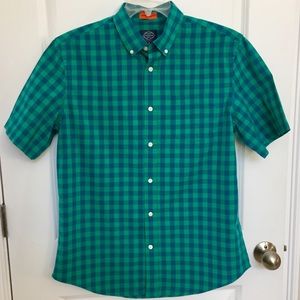 St. John’s Bay Men’s Short Sleeve Button Up Shirt